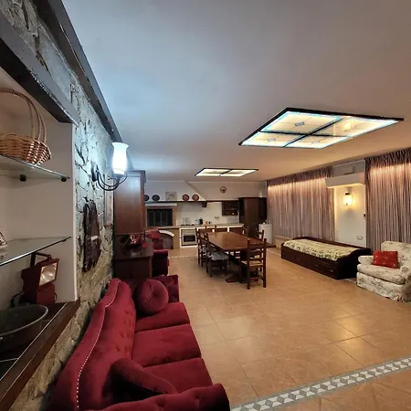 Madama Dore, Casa Indipendente Con Grande Giardino E Parcheggio Privato Prázdninový dům *