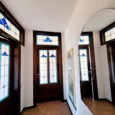 Madama Dore, Casa Indipendente Con Grande Giardino E Parcheggio Privato La Spezia