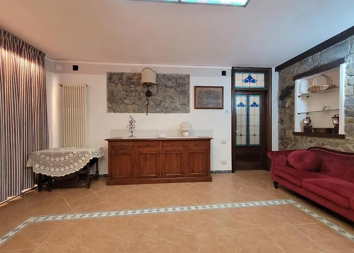 Semesterbostad Madama Dore, Casa Indipendente Con Grande Giardino E Parcheggio Privato La Spezia